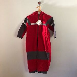 NWT Oaki Trail/Rain Suit. Size 10/11 kids